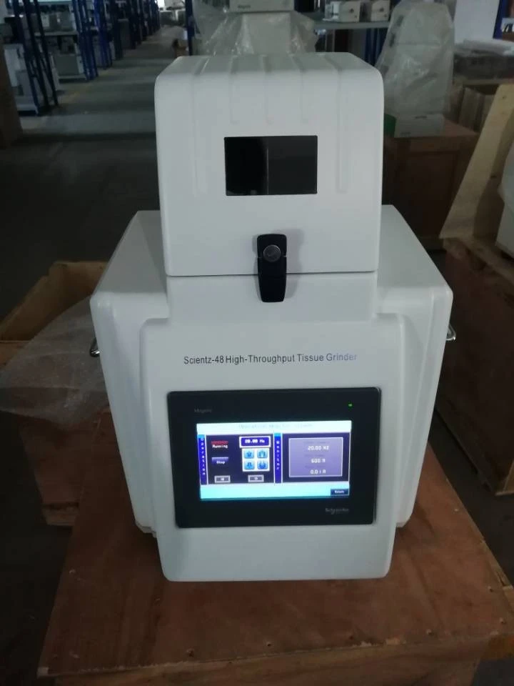 Plant tissue grinder